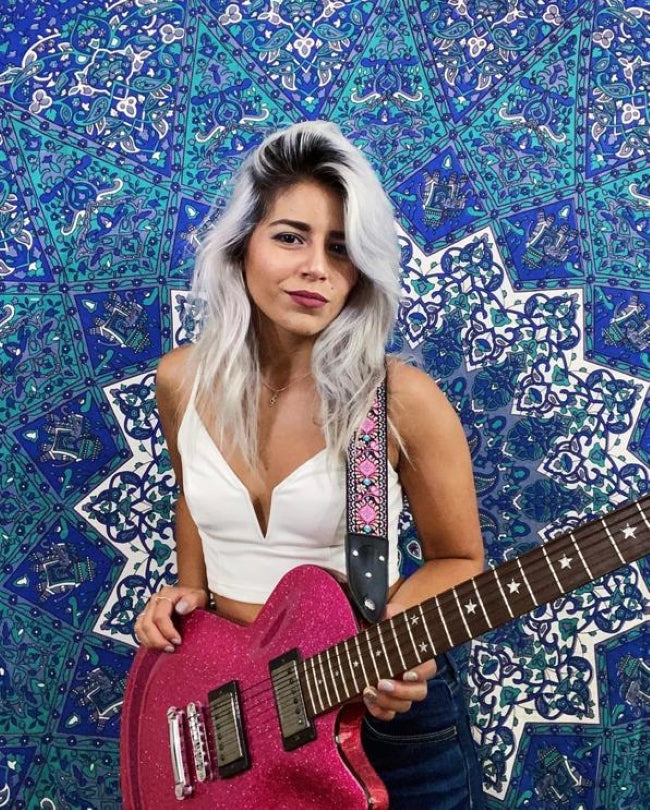 The HEIRLOOM Guitar Strap - Adjustable Guitar strap for Acoustic, Electric and Bass Guitar