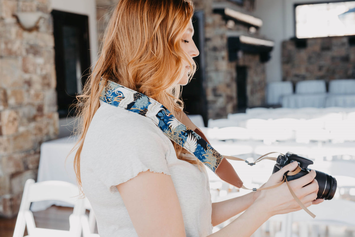 The JAPANESE CRANE Camera Strap - Adjustable Camera Strap for Canon, Nikon and Sony, DSLR Camera